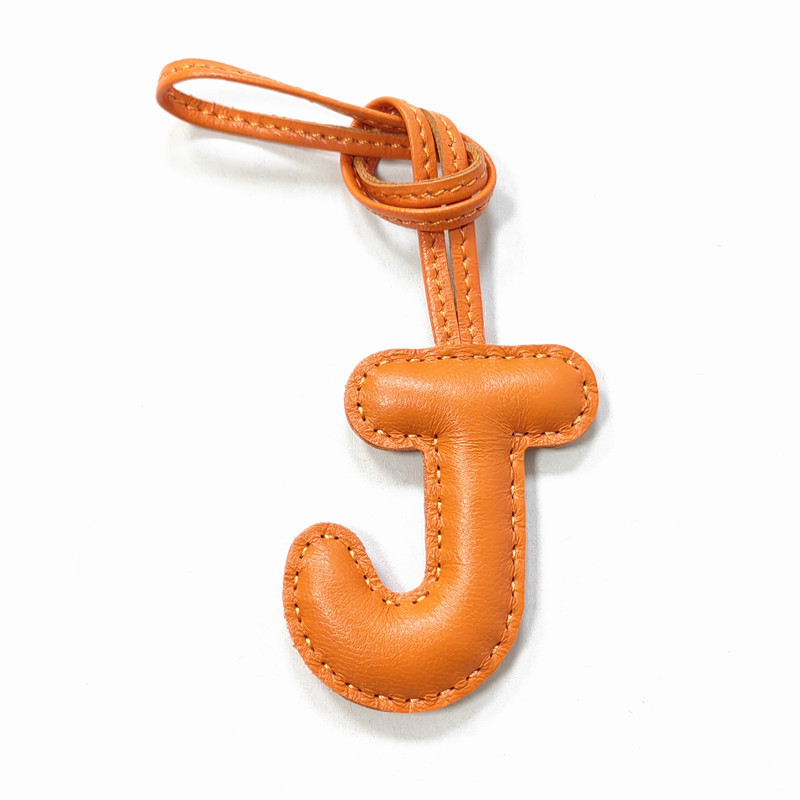 Aksesoris Gantungan Kunci Huru - Monogram Keychain Leather ulasan dan harga